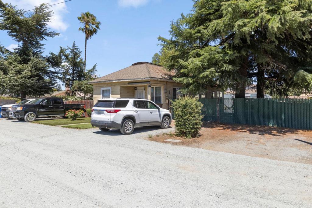 13350 Kimble Court Property Photo 17