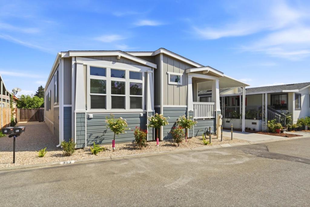 1085 Tasman Drive 353 Property Photo 3