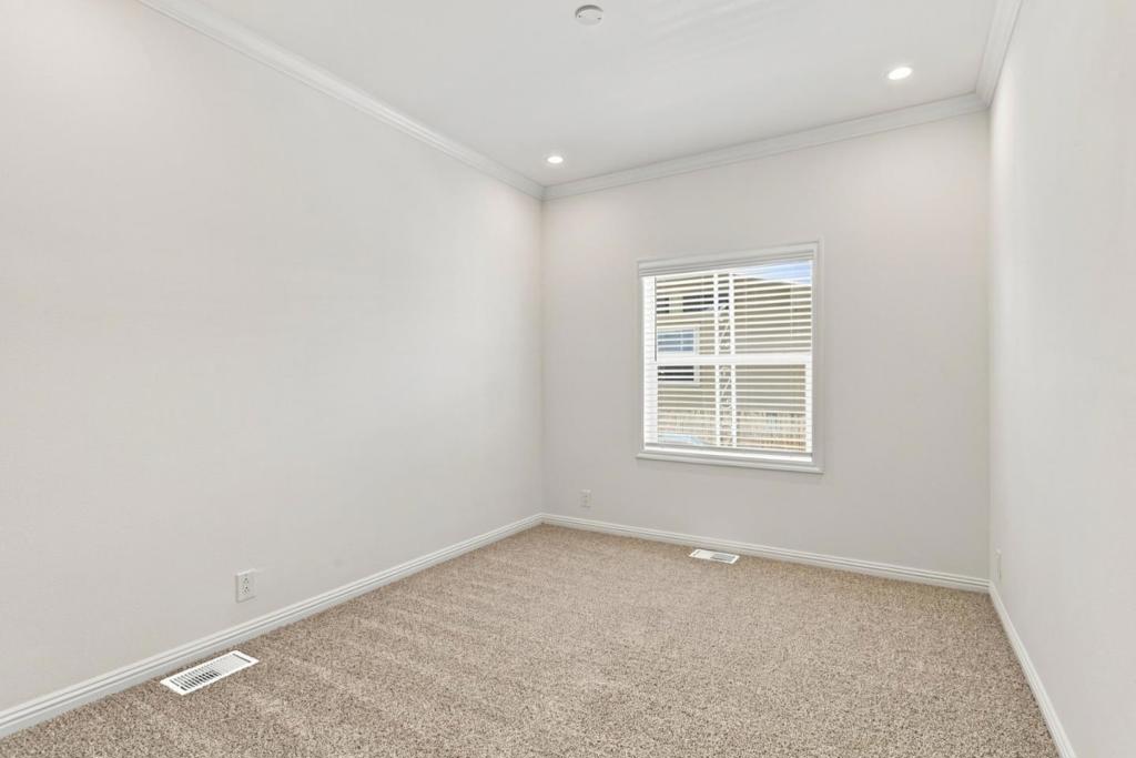 1085 Tasman Drive 353 Property Photo 24