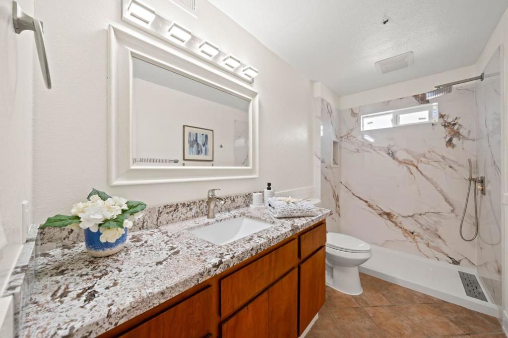 231 N K Street Property Photo 15