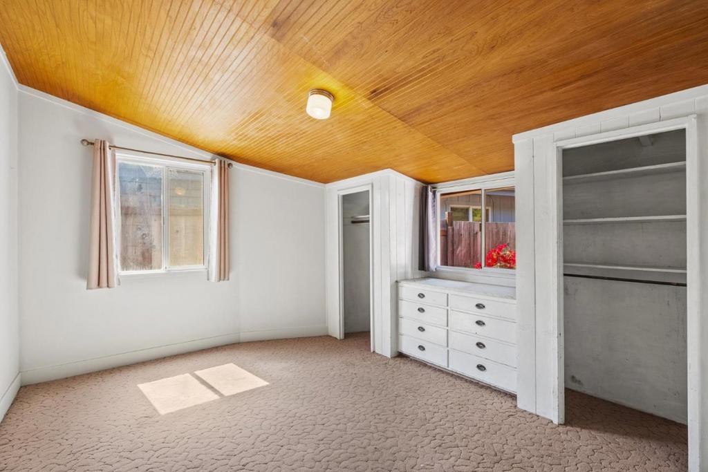 4601 Fairway Drive Property Photo 15