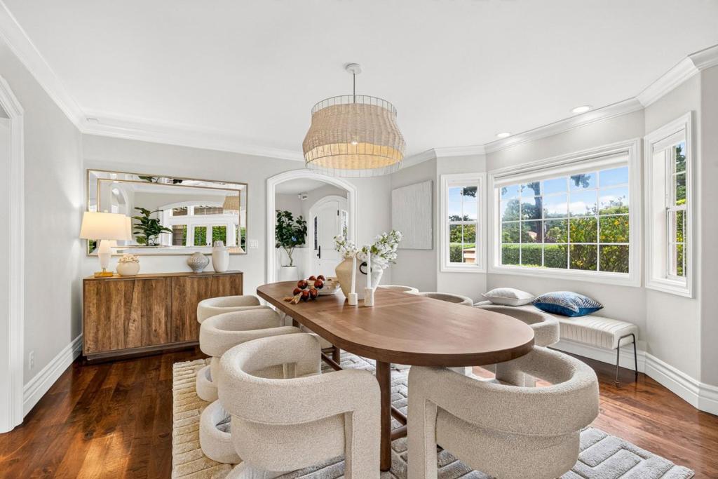 400 Seaview Drive Property Photo 18
