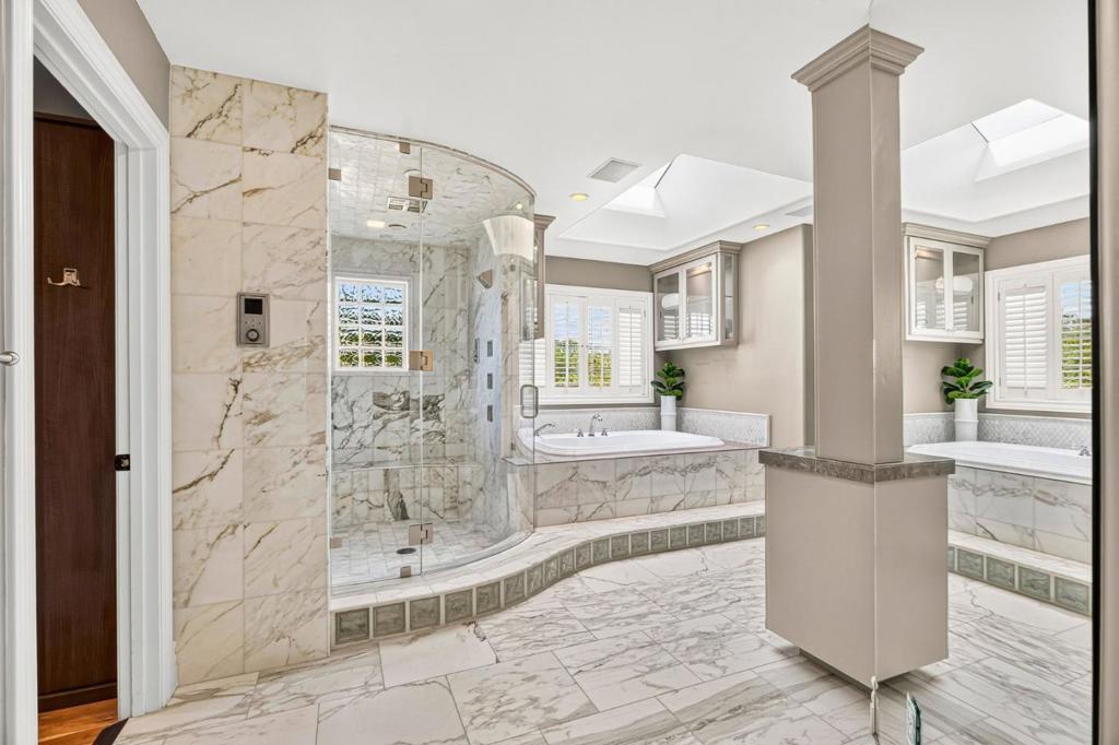 400 Seaview Drive Property Photo 44