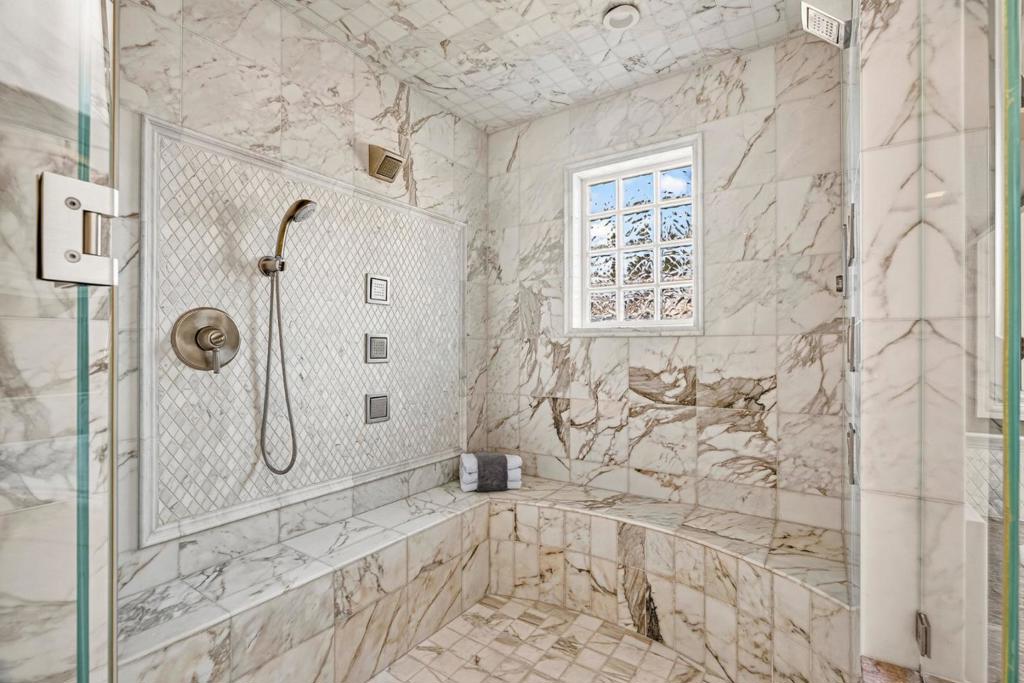 400 Seaview Drive Property Photo 46
