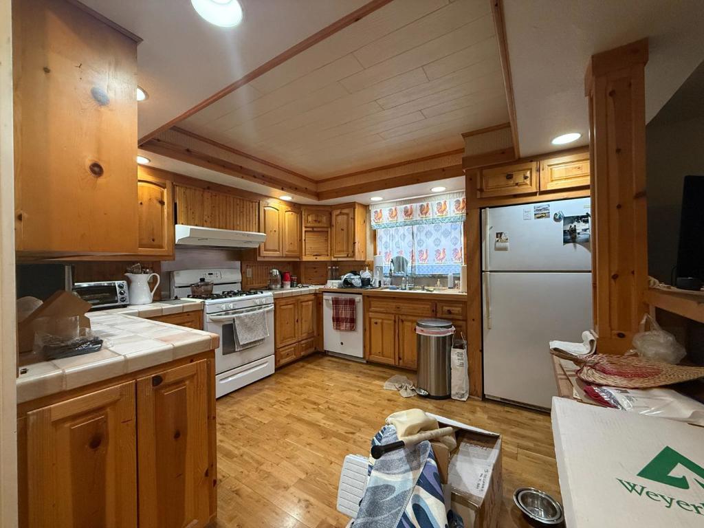 541 Millpond Drive 541 Property Photo 10