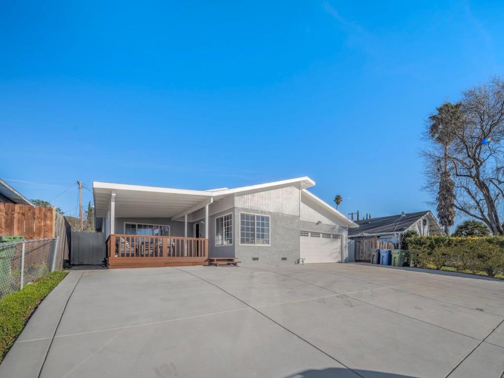 100 Beacon Drive Property Photo 20