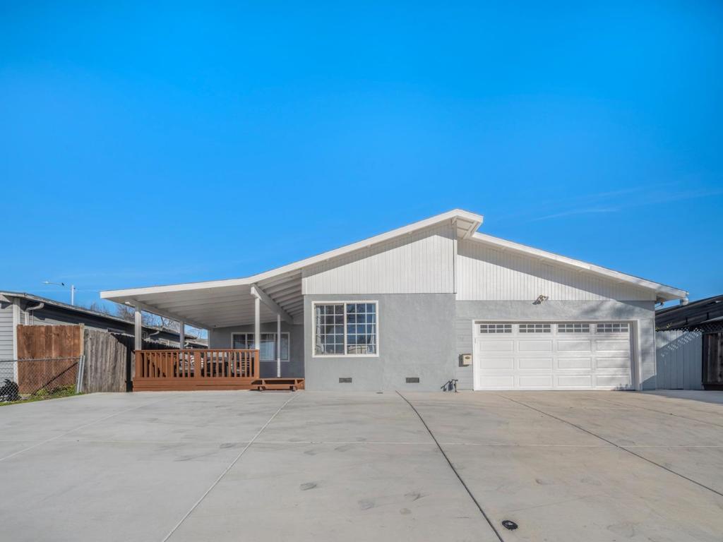 100 Beacon Drive Property Photo 21