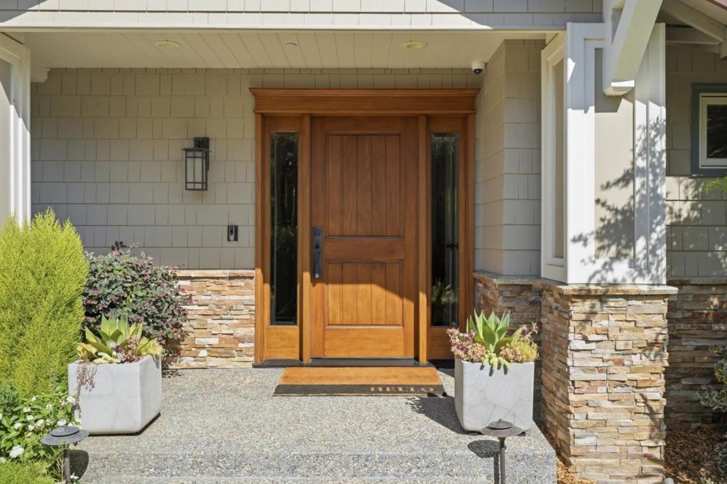150 Doherty Way Property Photo 3
