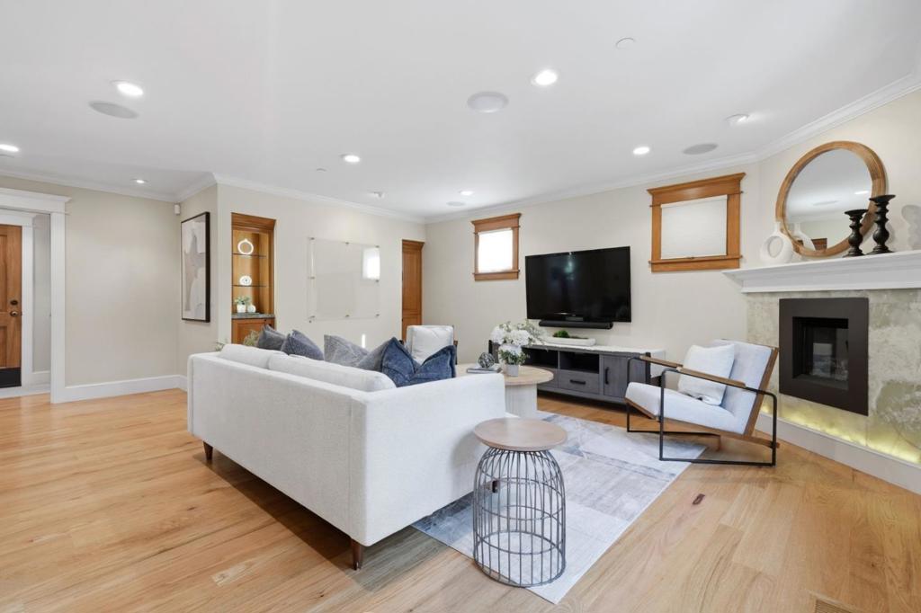 150 Doherty Way Property Photo 14