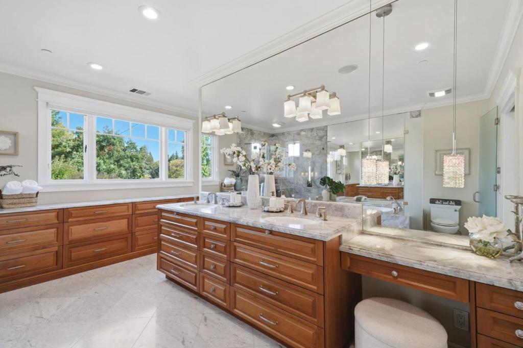 150 Doherty Way Property Photo 22