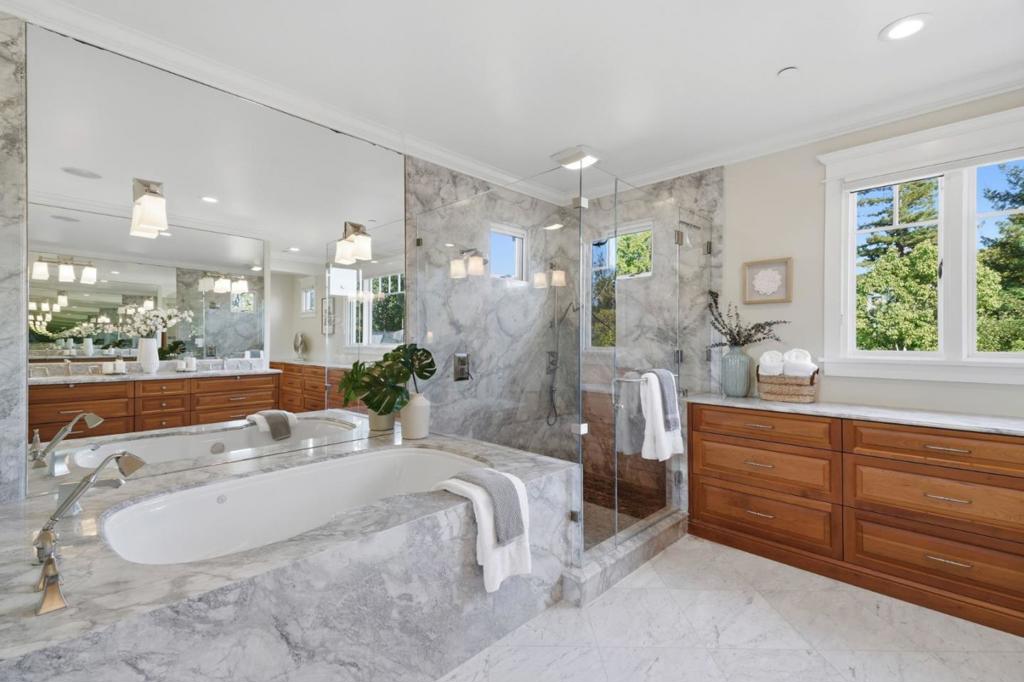 150 Doherty Way Property Photo 23