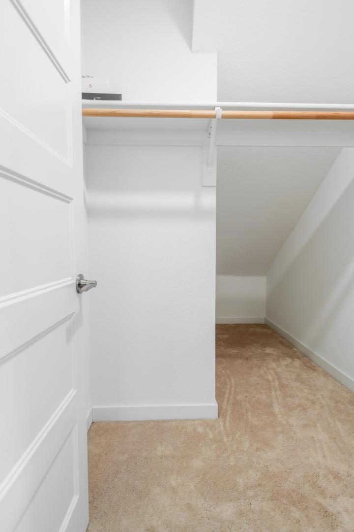 ML82057377 Property Photo 34