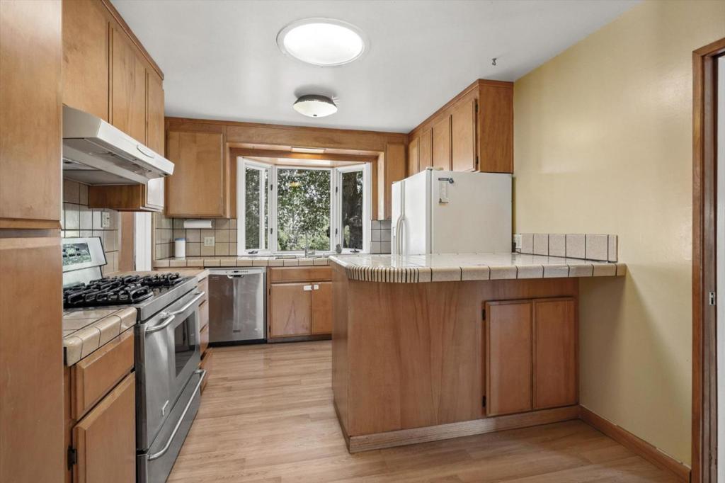 20615 Leonard Road Property Photo 10