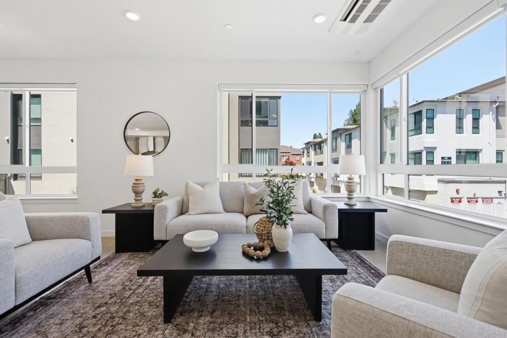 401 Siam Terrace 8 Property Photo 1