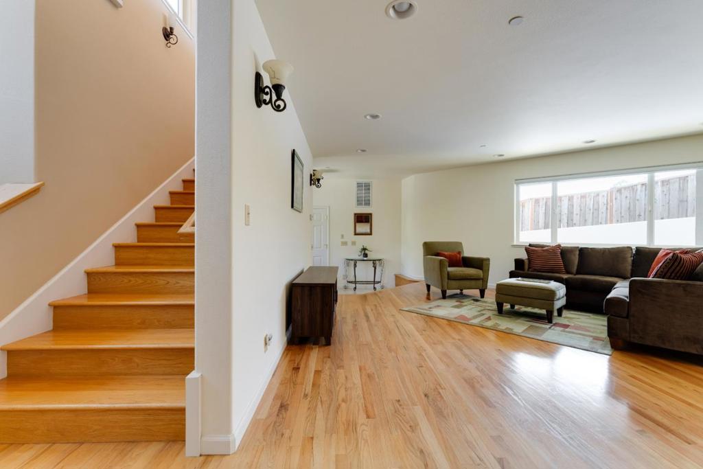 213 Sand Street Property Photo 57