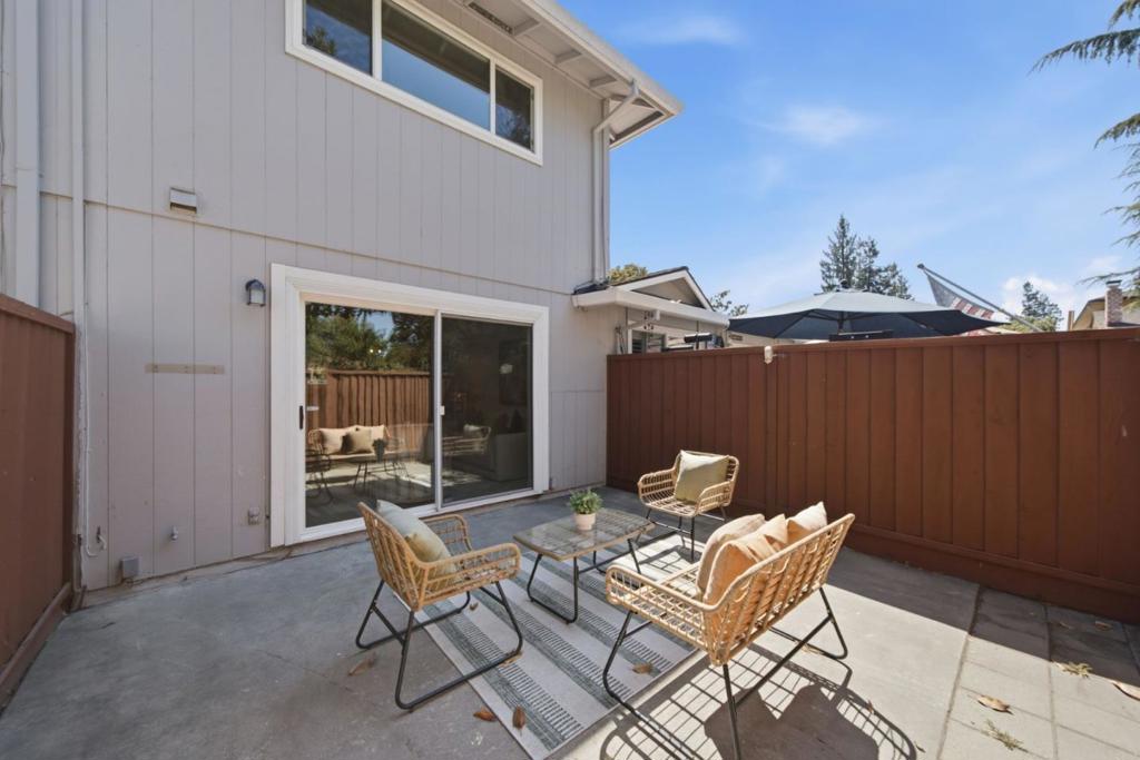 1081 Reed Avenue B Property Photo 8