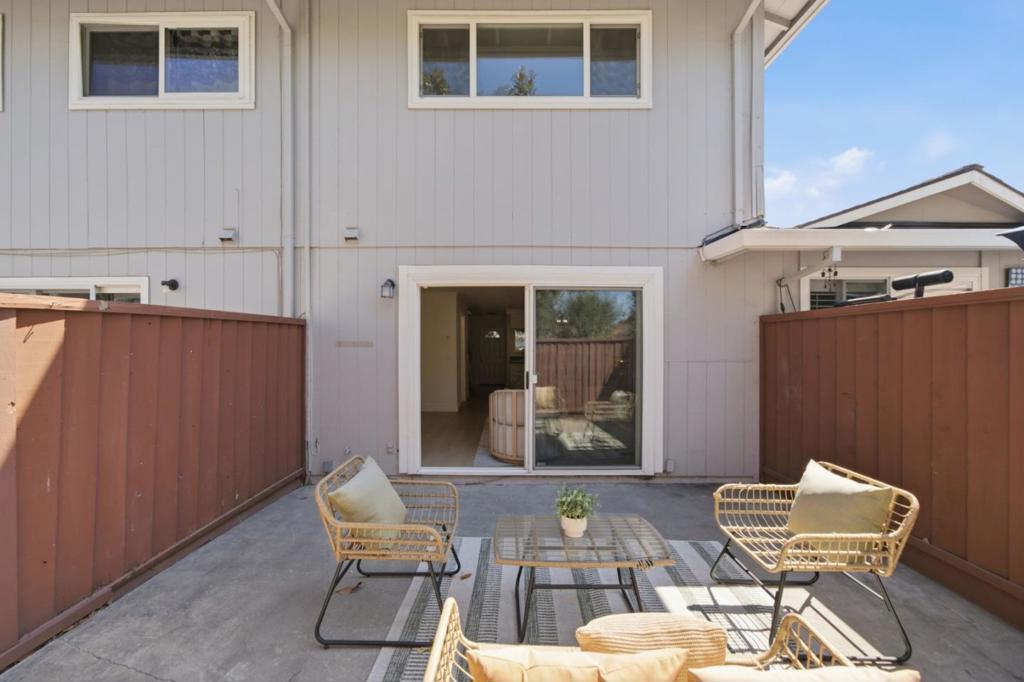 1081 Reed Avenue B Property Photo 9