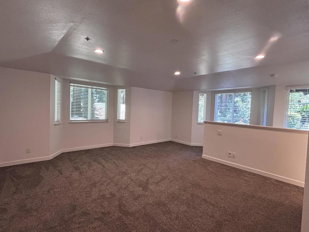 184 Acorn Drive Property Photo 15