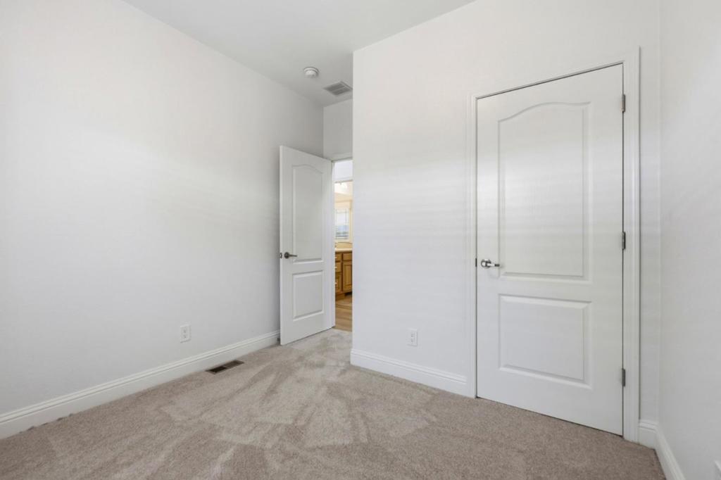 3263 Vineyard 205 Property Photo 16