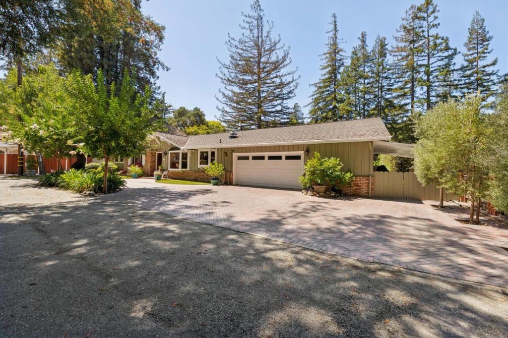 1650 Cordilleras Road Property Photo 7