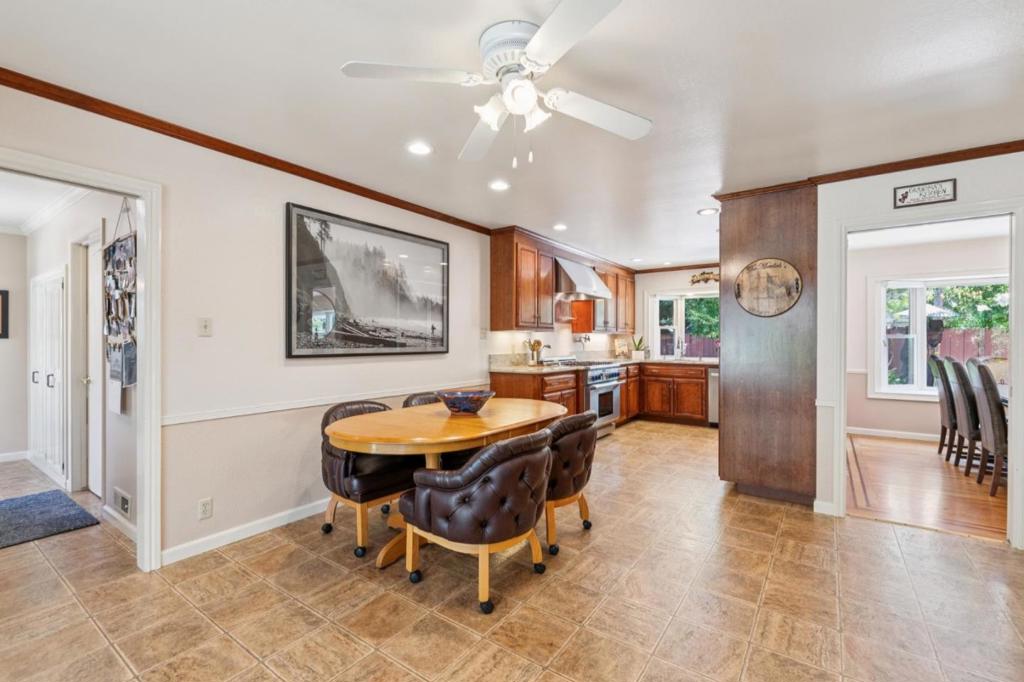 1650 Cordilleras Road Property Photo 18