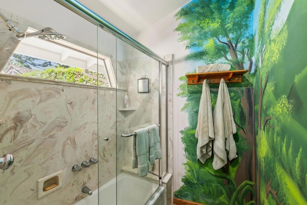 1650 Cordilleras Road Property Photo 34