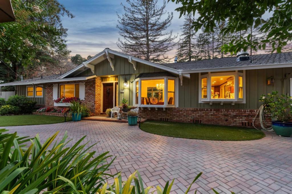 1650 Cordilleras Road Property Photo 85