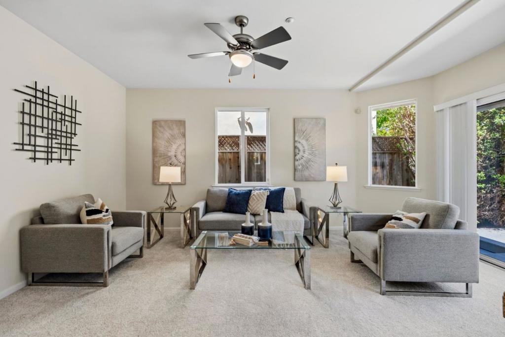 111 Izant Court Property Photo 11