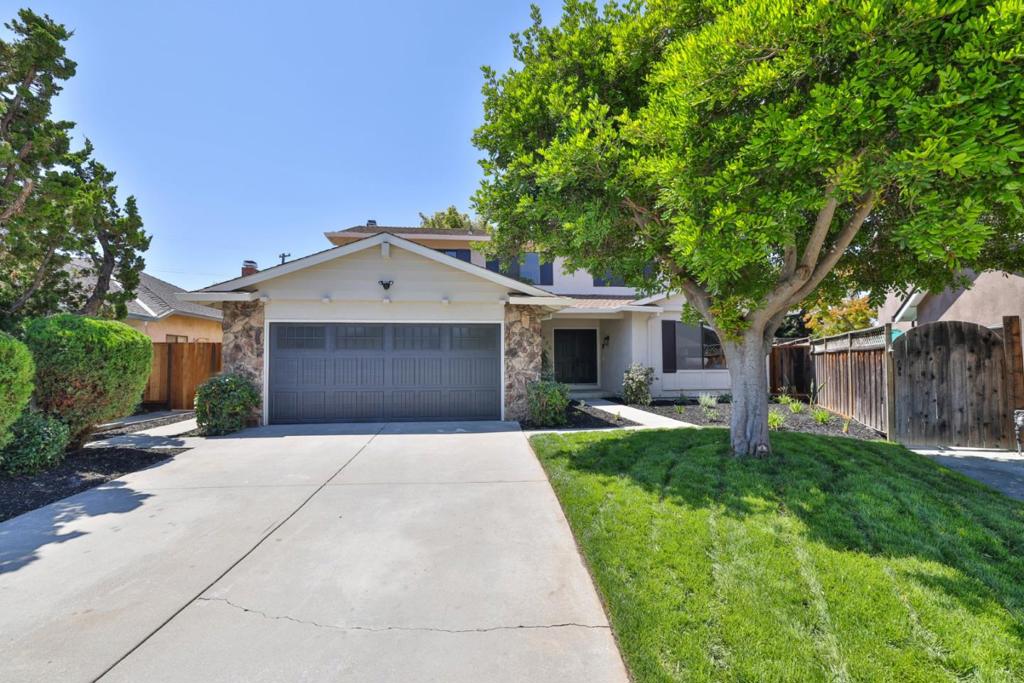 926 Mesa Oak Court Property Photo 1