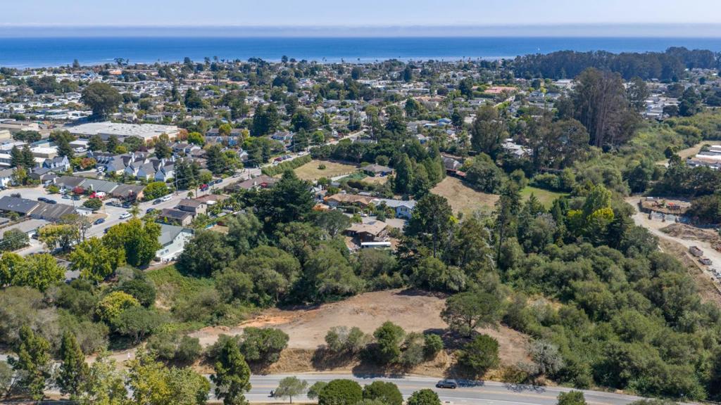 Brommer Street Property Photo 1