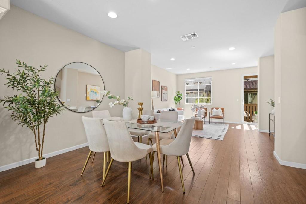 1052 Chamomile Property Photo 9