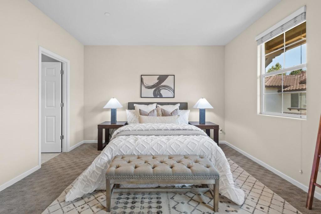 1052 Chamomile Property Photo 35