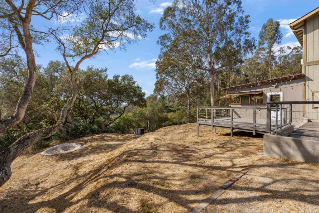 16919 Forrest Lane Property Photo 3