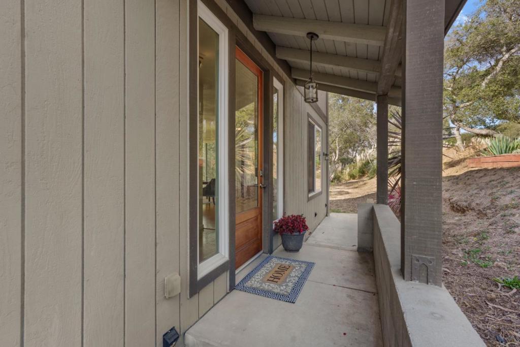 16919 Forrest Lane Property Photo 4