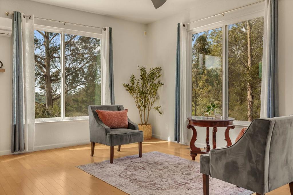 16919 Forrest Lane Property Photo 8