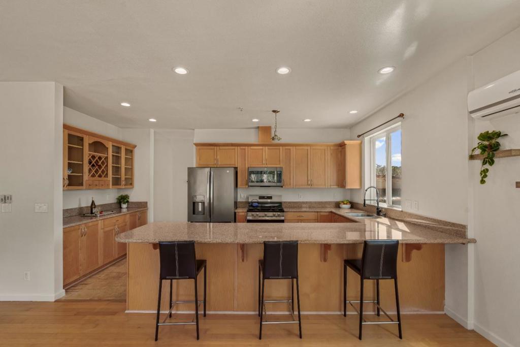 16919 Forrest Lane Property Photo 11
