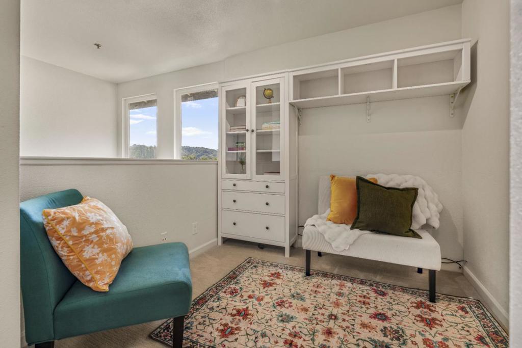 16919 Forrest Lane Property Photo 14