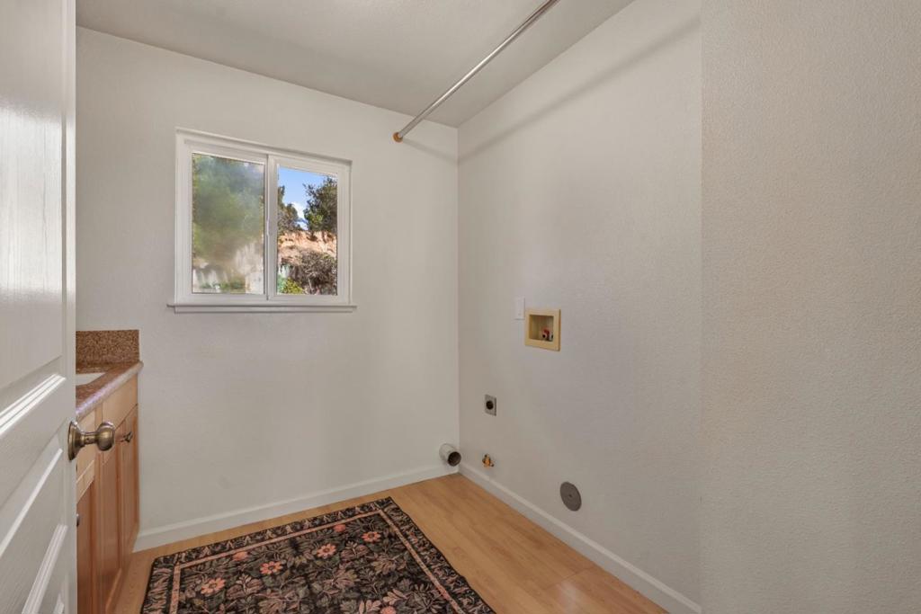 16919 Forrest Lane Property Photo 19