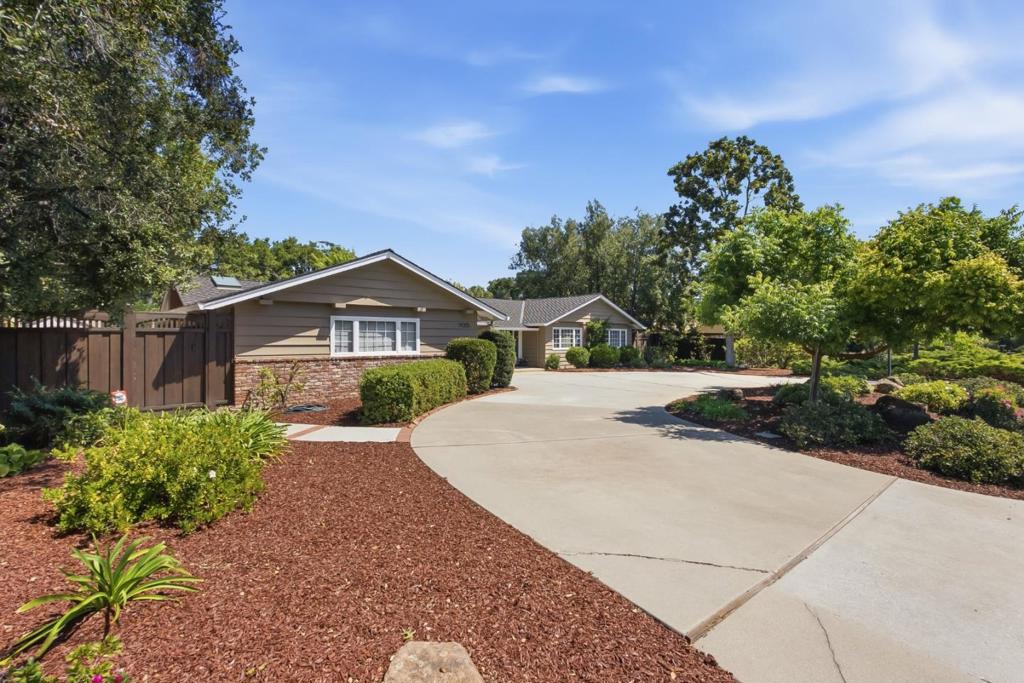 19201 Harleigh Drive Property Photo 44