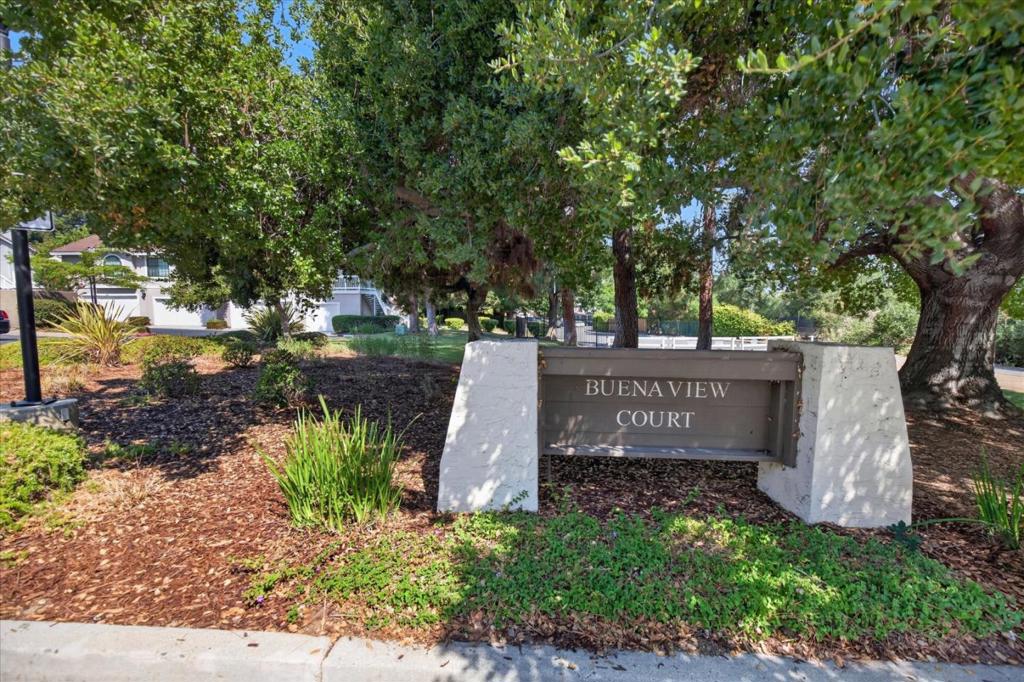 2705 Buena View Court Property Photo 1