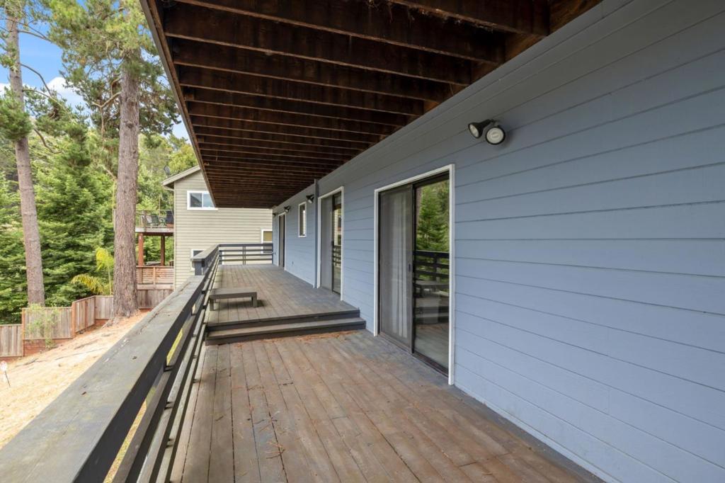 103 Dunsmuir Court Property Photo 21