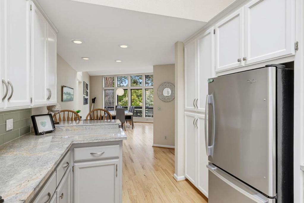 103 Dunsmuir Court Property Photo 40