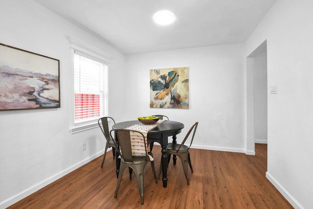 425 W 8th Street Property Photo 12
