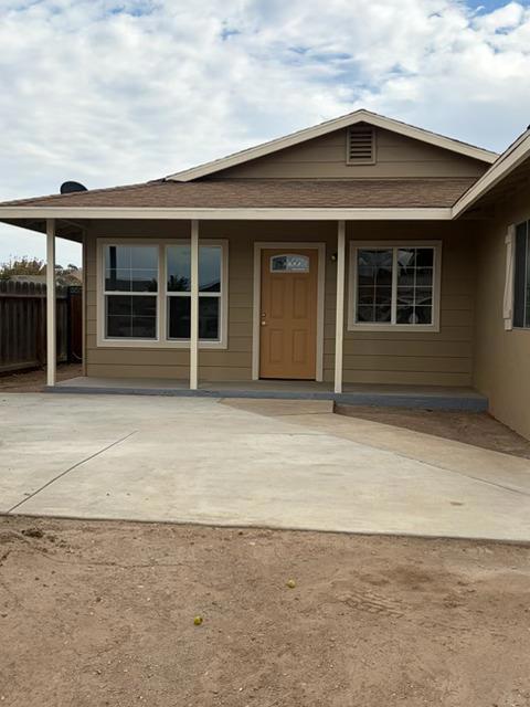 45120 Crown Avenue Property Photo 2
