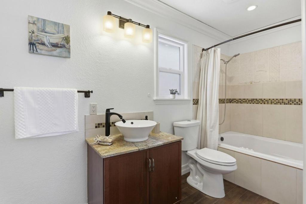 2736 Reno Drive Property Photo 16