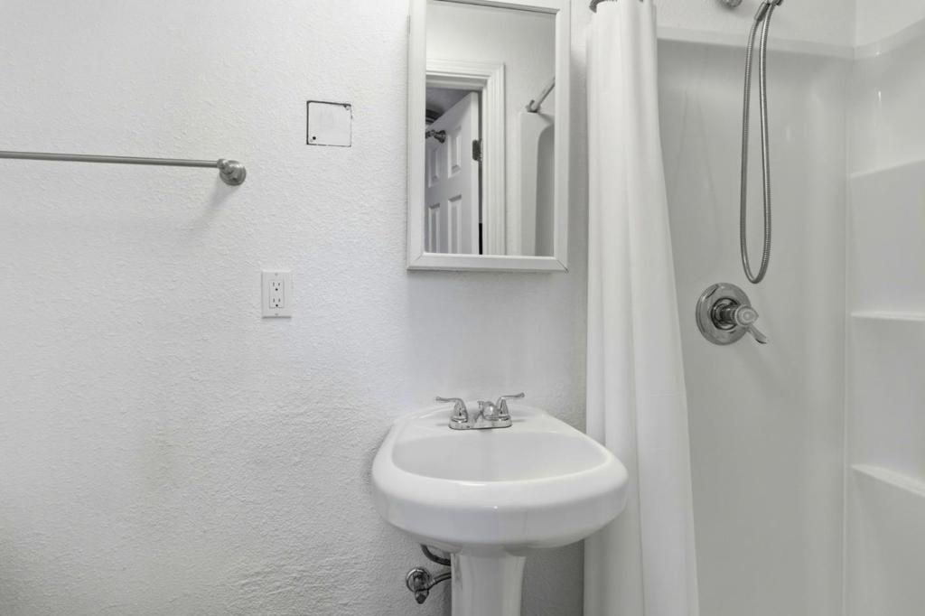 2736 Reno Drive Property Photo 19