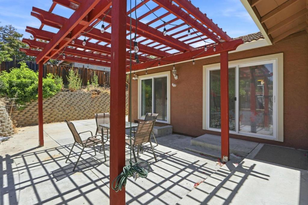 2736 Reno Drive Property Photo 21