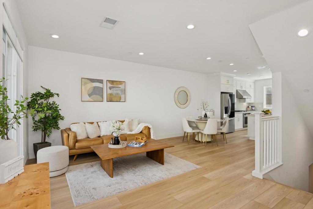 3690 Access Property Photo 8