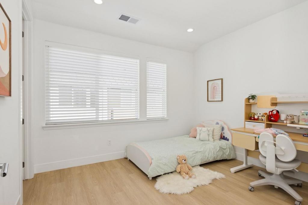 3690 Access Property Photo 21
