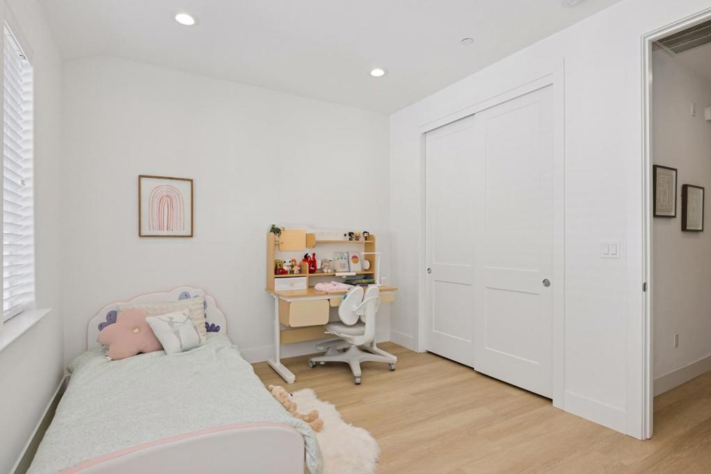 3690 Access Property Photo 22